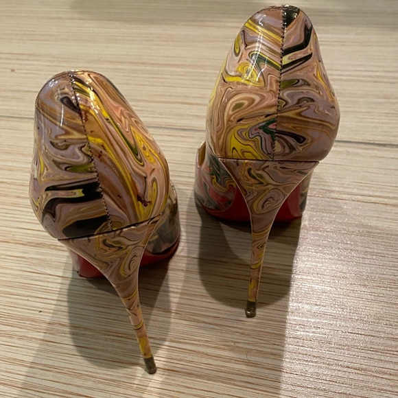Christian Louboutin Abstract Heels - Picture 8 of 10